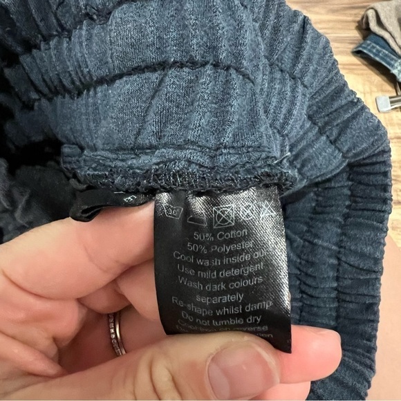 Alphalete Zip Jogger in Navy - Picture 12 of 12